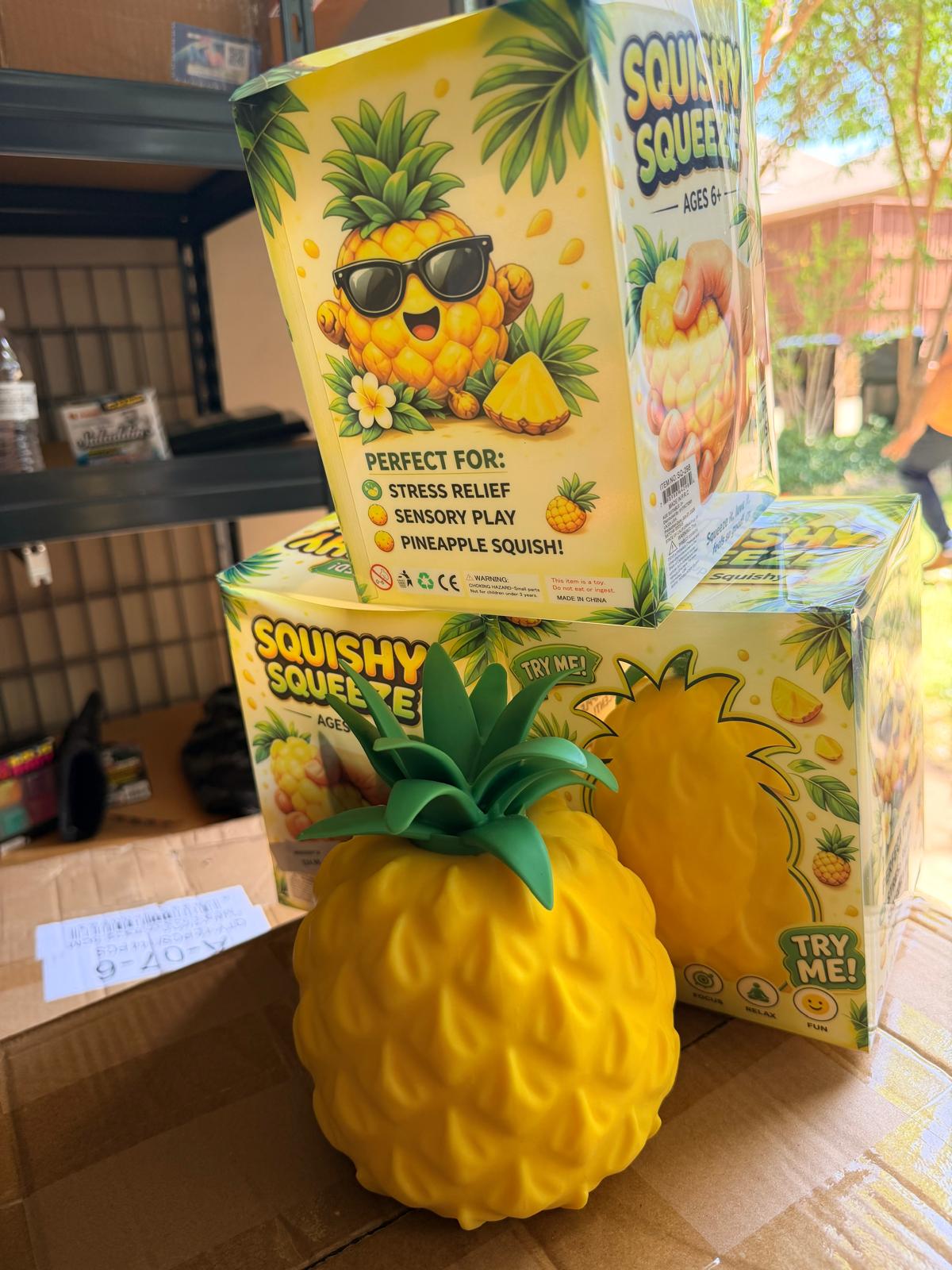 Jumbo Scented Pineapple 1ct